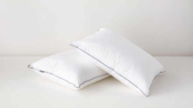 Tuft and Needle Pillow Review - Down Alternative Pillow