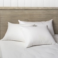 Best Pillows Canada - Parachute Down Pillow Review